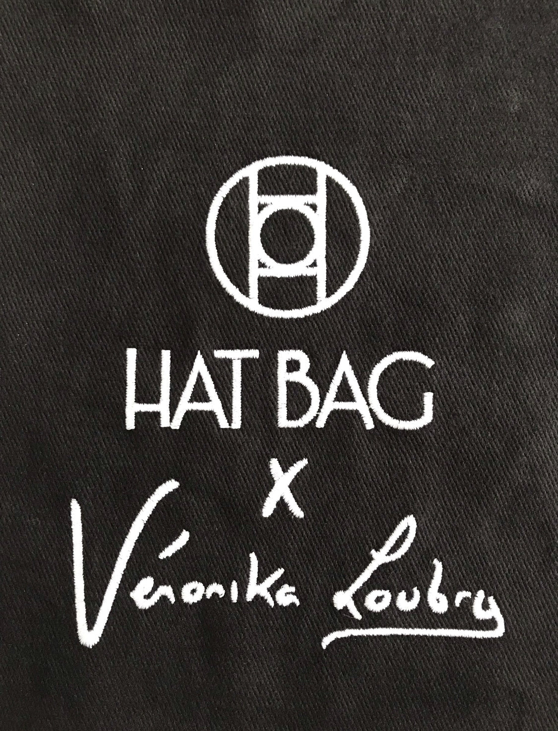 Bolsa de chapéu "Provence" de Veronika Loubry em couro marrom claro e lona de juta - bolsa de chapéu paris